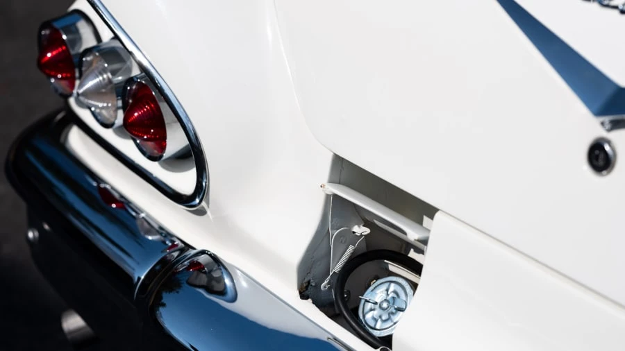 1958 Chevrolet Impala 1st Gen - Image 20 of 27