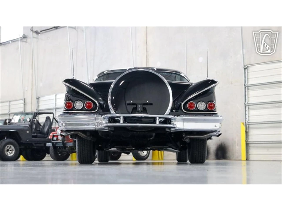 1958 Chevrolet Impala 1st Gen - Image 28 of 31