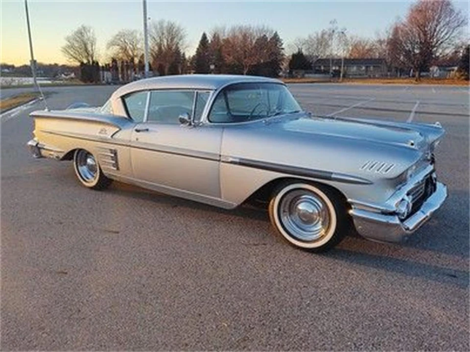 1958 Chevrolet Impala 1st Gen - Image 10 of 30