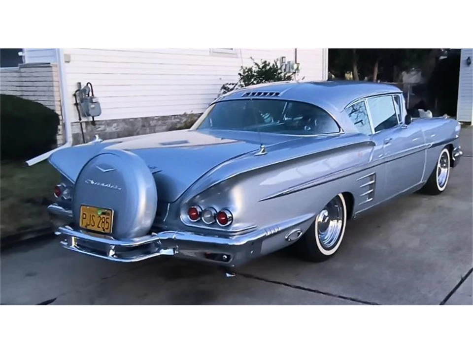 1958 Chevrolet Impala 1st Gen - Image 15 of 30