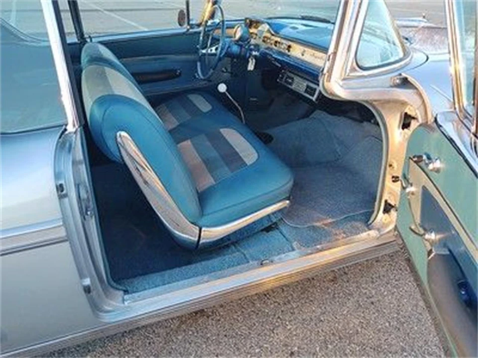 1958 Chevrolet Impala 1st Gen - Image 19 of 30