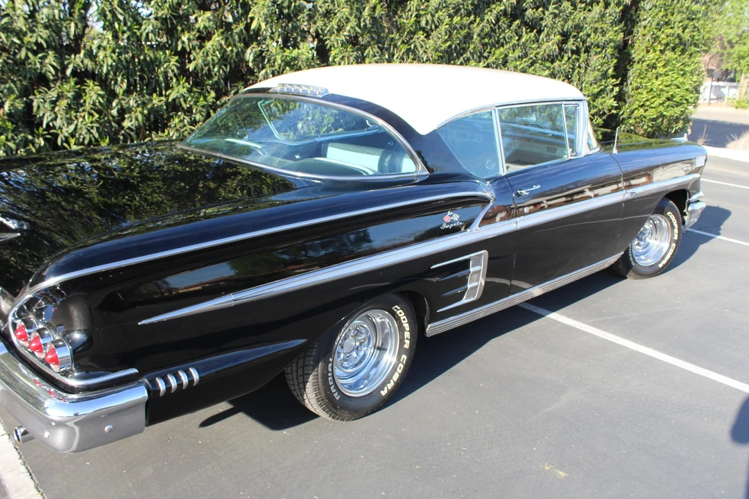 1958 Chevrolet Impala 1st Gen - Image 10 of 31