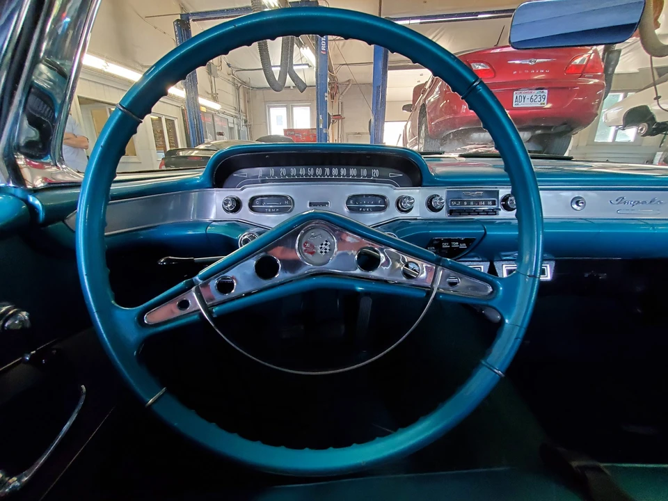 1958 Chevrolet Impala 1st Gen - Image 25 of 31