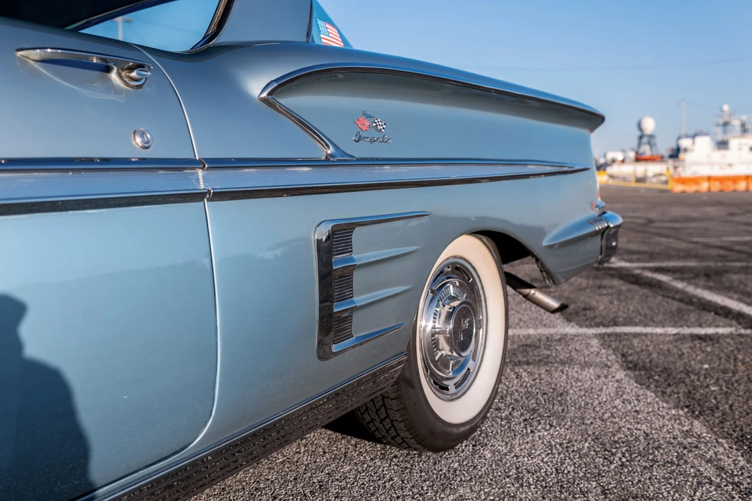 1958 Chevrolet Impala 1st Gen - Image 27 of 31