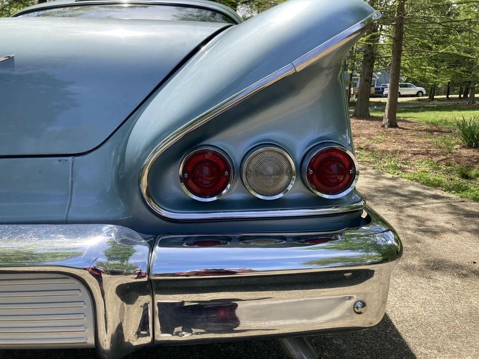 1958 Chevrolet Impala 1st Gen - Image 30 of 31
