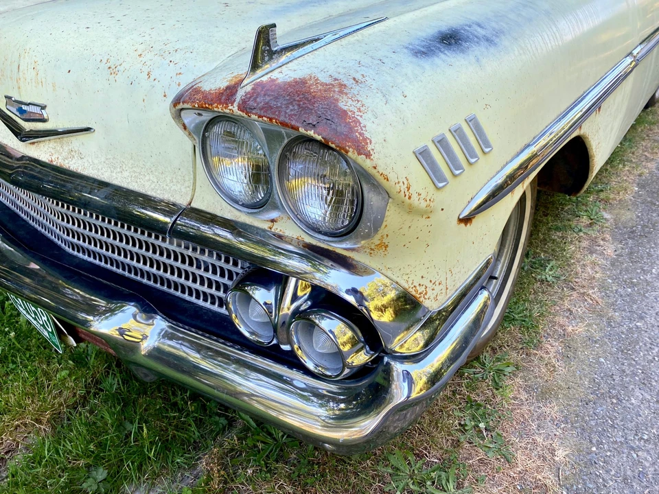 1958 Chevrolet Impala 1st Gen - Image 29 of 31