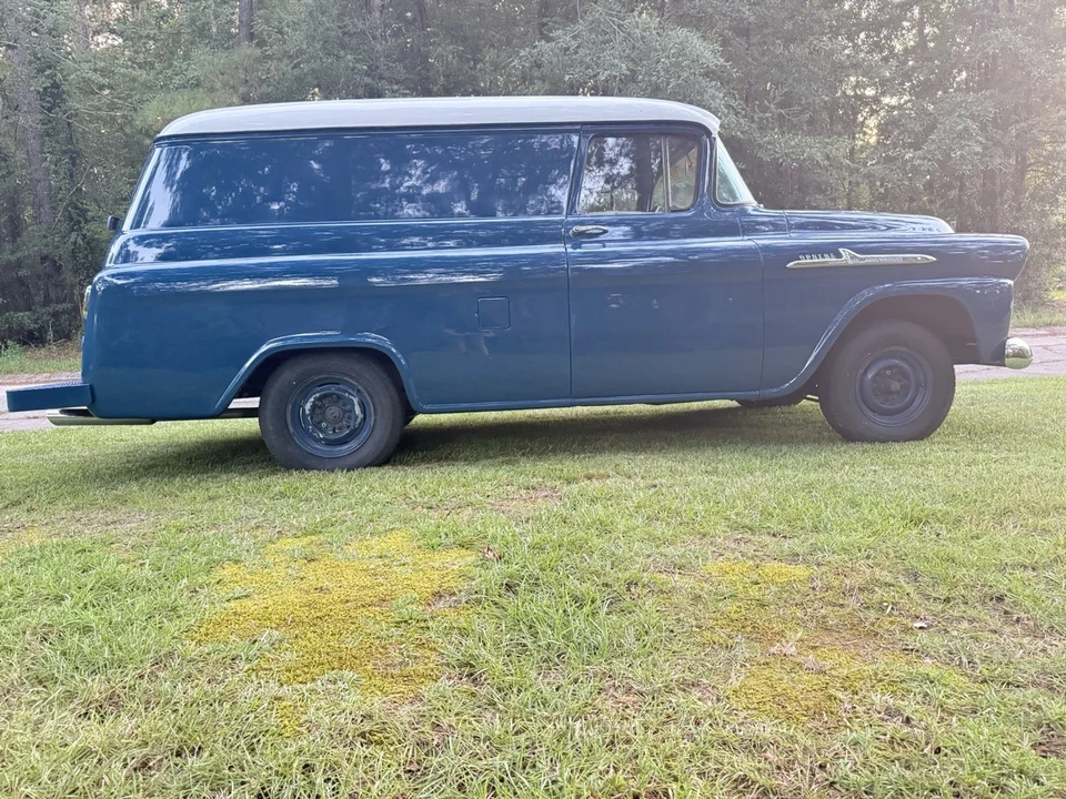 1958 Chevrolet Task Force - Image 4 of 11