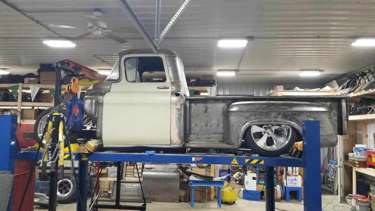 1958 Chevrolet Task Force - Image 7 of 9