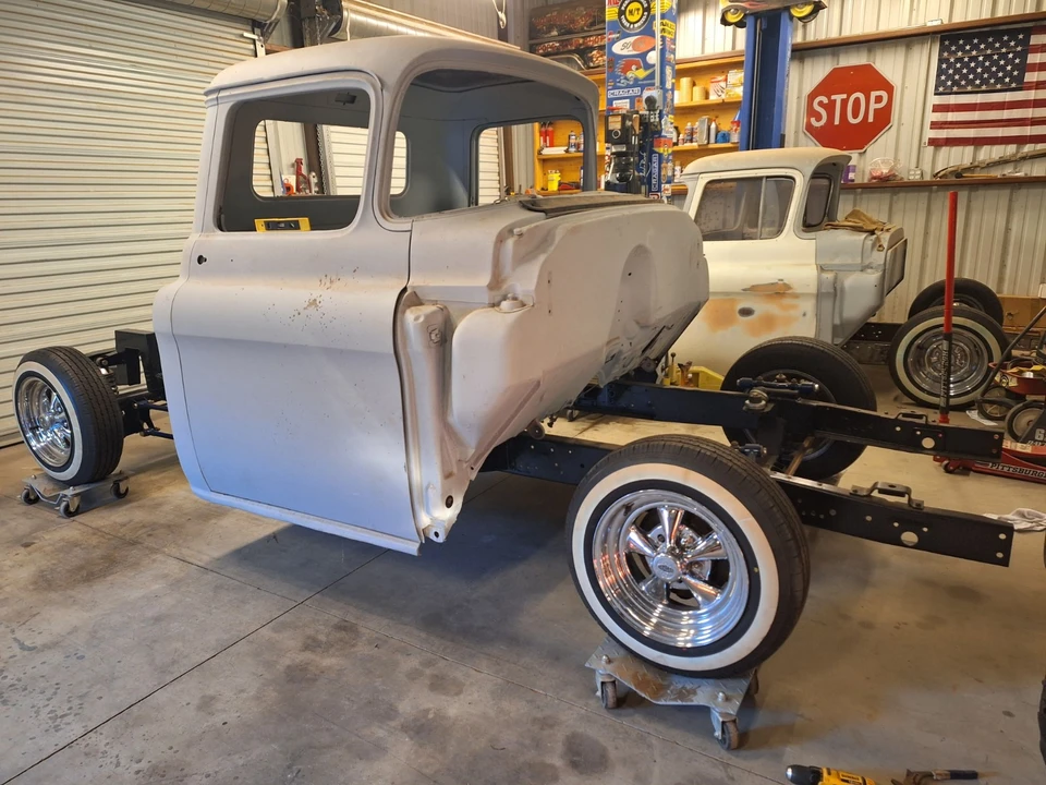1958 Chevrolet Task Force - Image 13 of 28