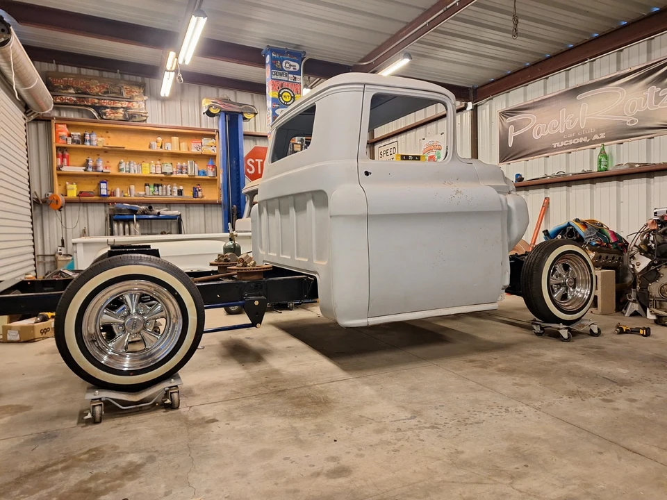 1958 Chevrolet Task Force - Image 6 of 28