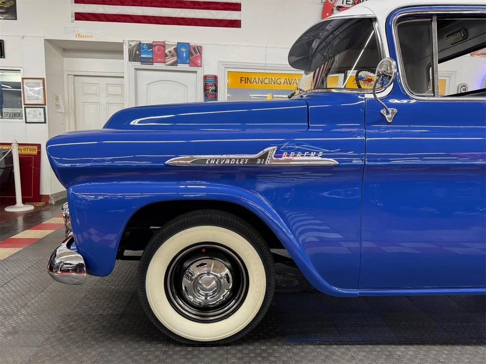 1958 Chevrolet Task Force - Image 23 of 31