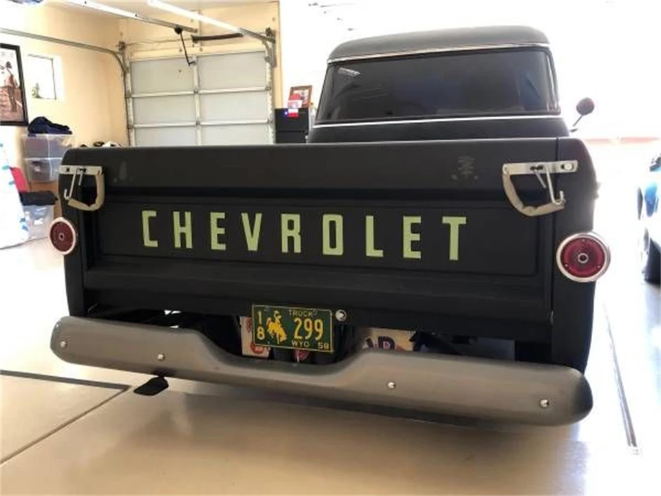 1958 Chevrolet Task Force - Image 16 of 20