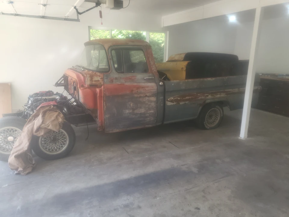 1958 Chevrolet Task Force - Image 30 of 31
