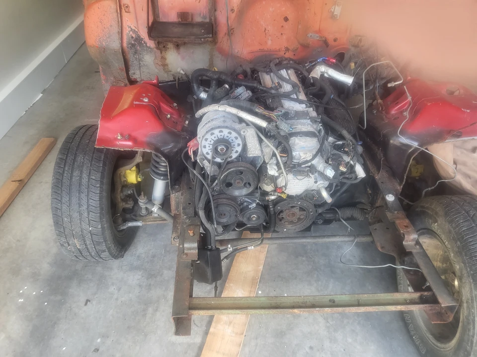 1958 Chevrolet Task Force - Image 3 of 31