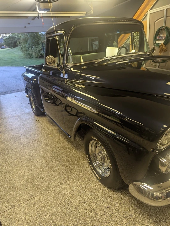 1958 Chevrolet Task Force - Image 2 of 15