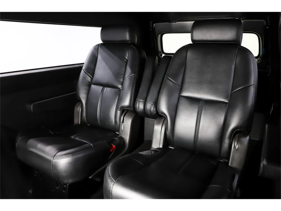 1958 Chevrolet Suburban 4th Gen - Image 12 of 31