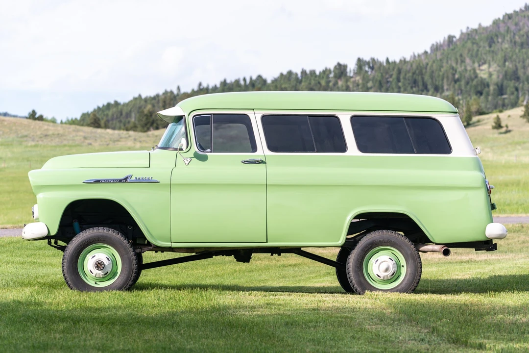 1958 Chevrolet Suburban 4th Gen - Image 6 of 31