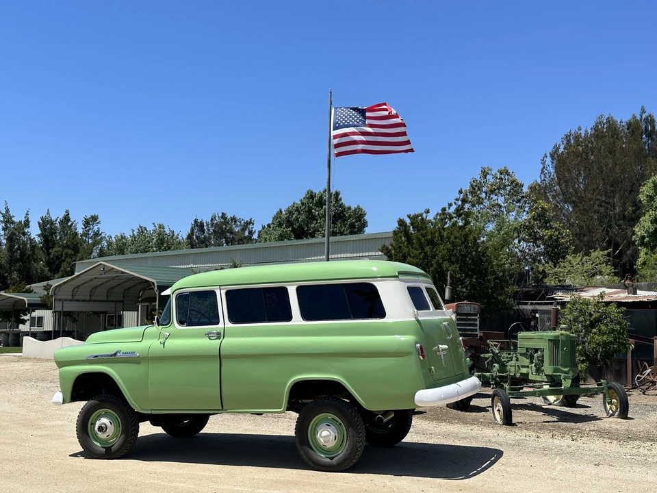 1958 Chevrolet Suburban 4th Gen - Image 11 of 31