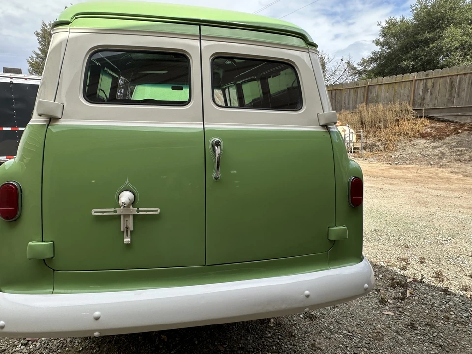 1958 Chevrolet Suburban 4th Gen - Image 19 of 31