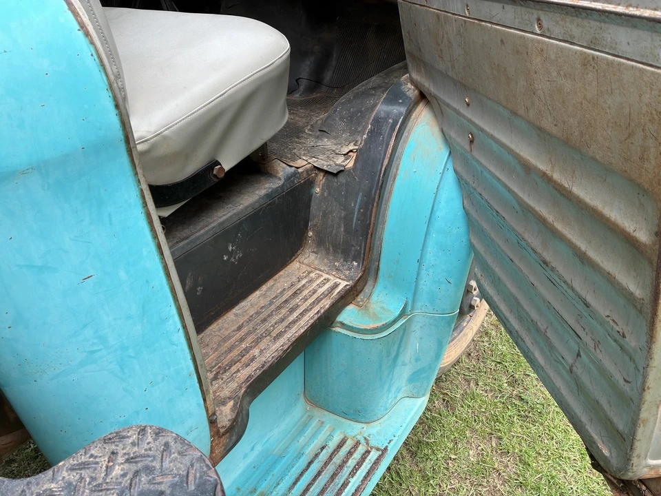 1958 Chevrolet Task Force - Image 22 of 28