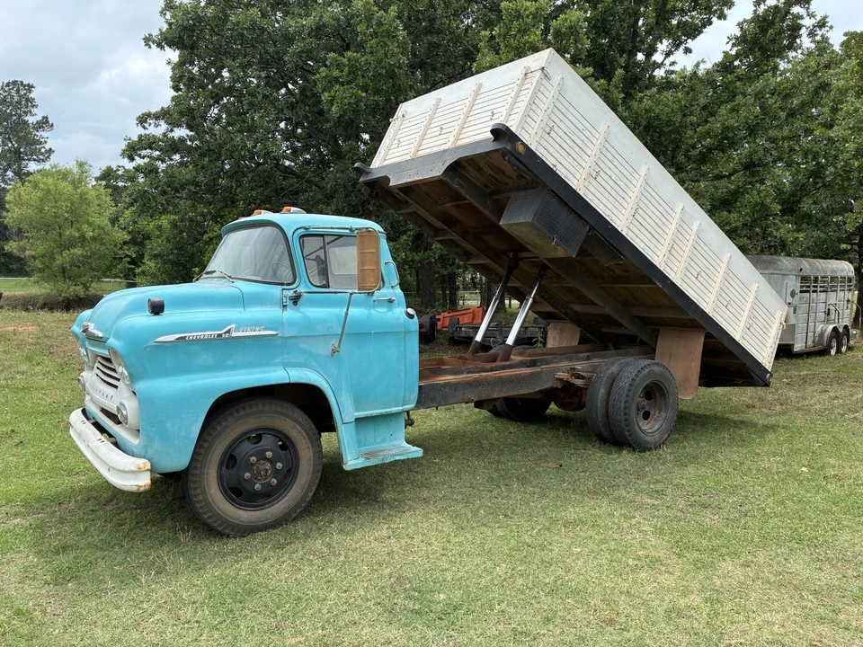 1958 Chevrolet Task Force - Image 2 of 28
