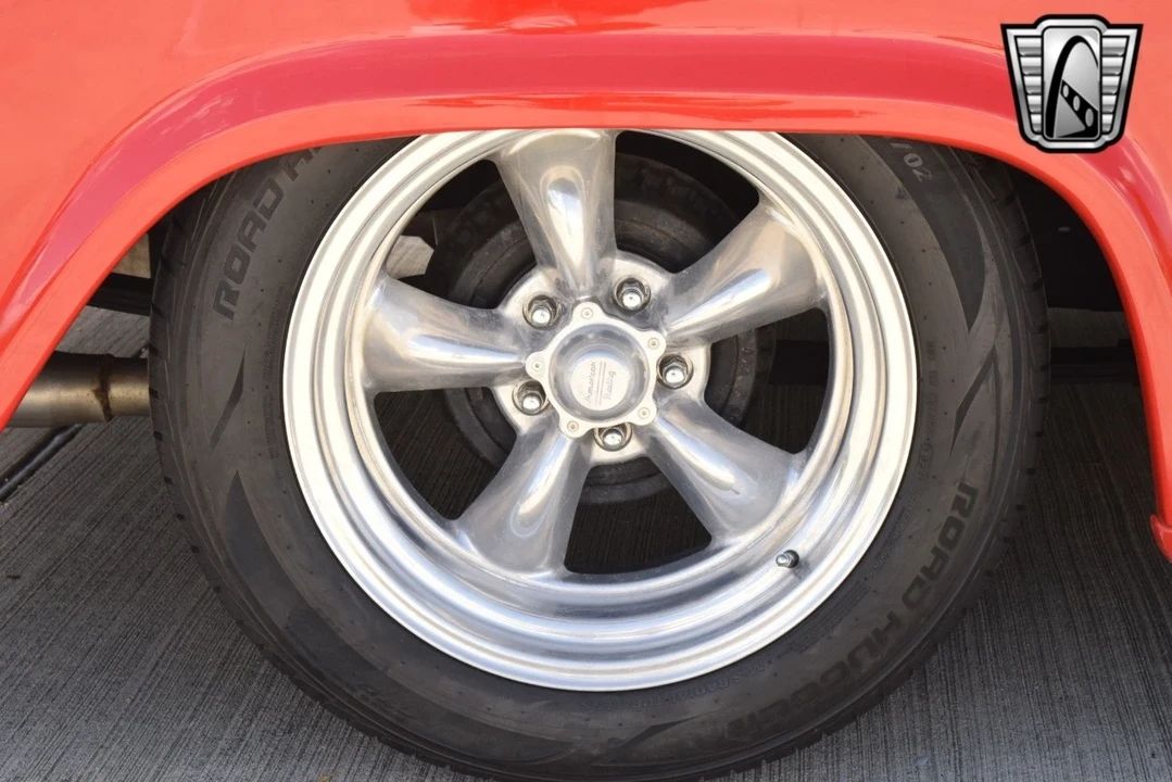 1958 Chevrolet Task Force - Image 11 of 12