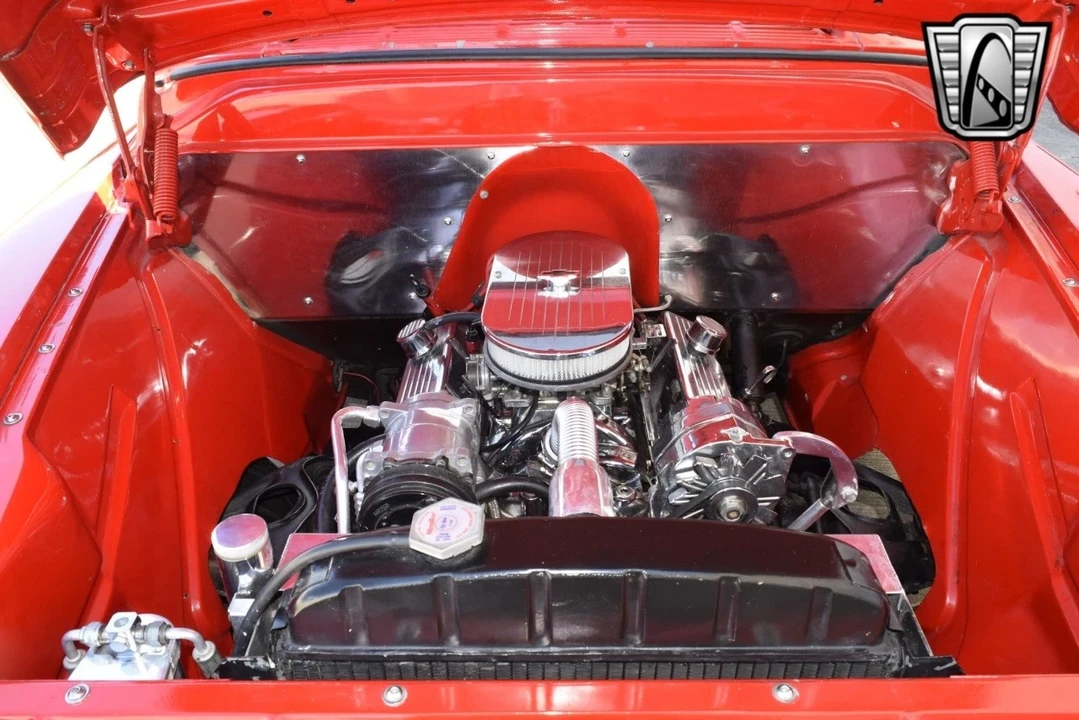 1958 Chevrolet Task Force - Image 21 of 21