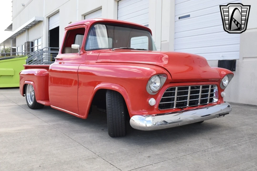 1958 Chevrolet Task Force - Image 8 of 12