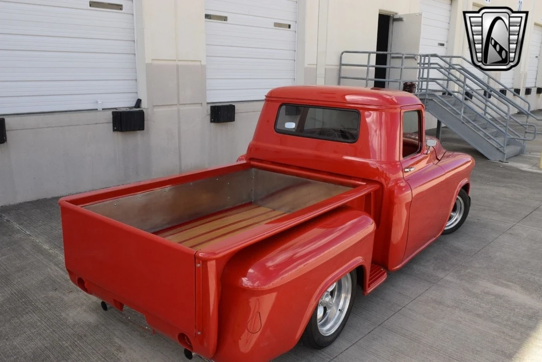 1958 Chevrolet Task Force - Image 5 of 12
