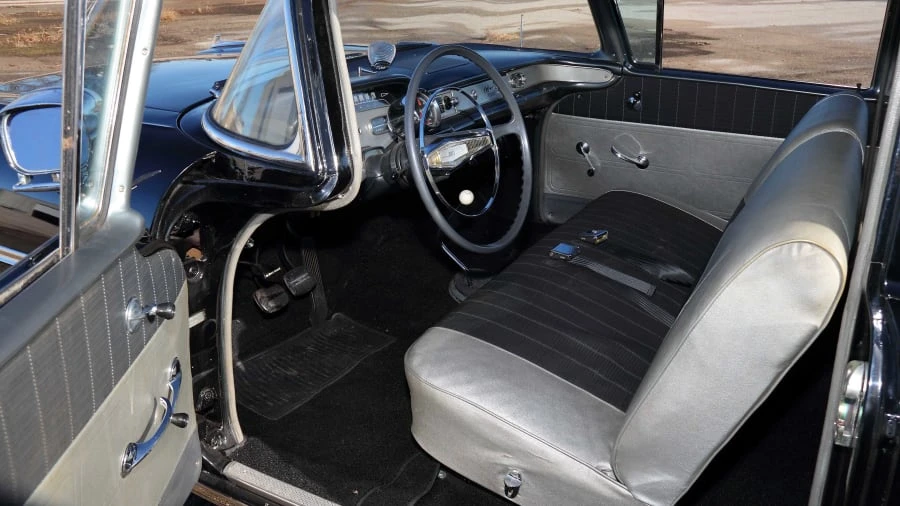 1958 Chevrolet Biscayne - Image 4 of 12