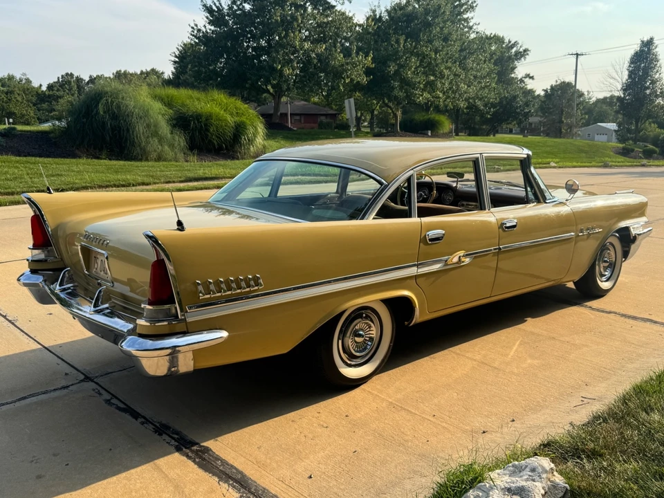 1958 Chrysler New Yorker - Image 5 of 29
