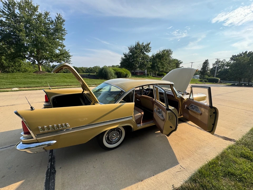 1958 Chrysler New Yorker - Image 7 of 29