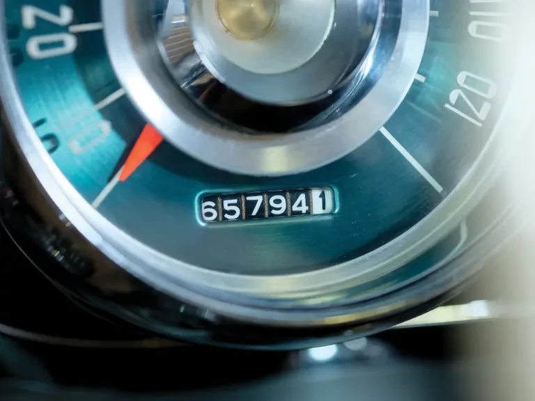1958 Chrysler New Yorker - Image 15 of 27