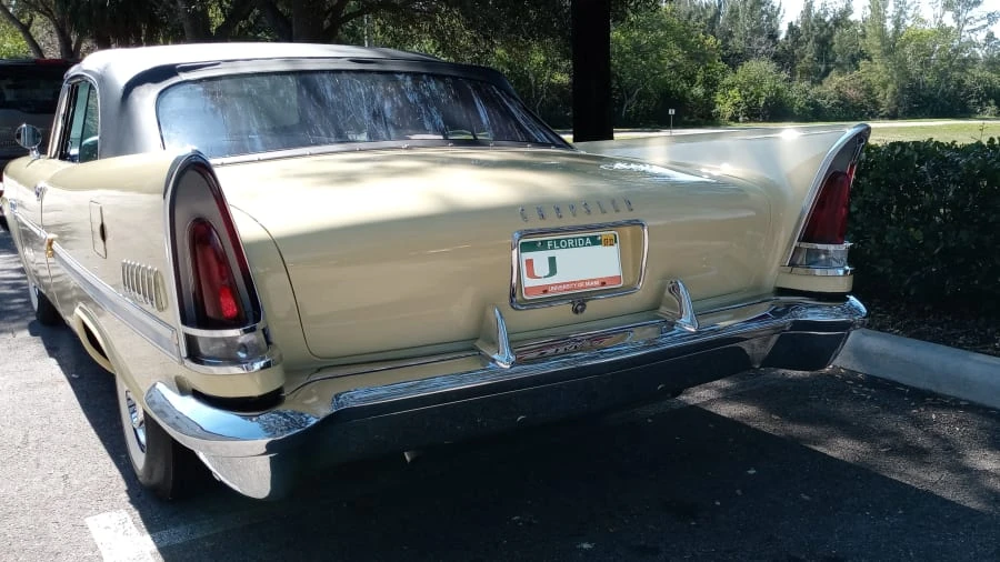 1958 Chrysler New Yorker - Image 25 of 31