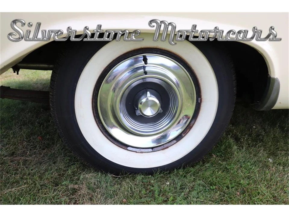 1958 Chrysler Windsor - Image 28 of 31