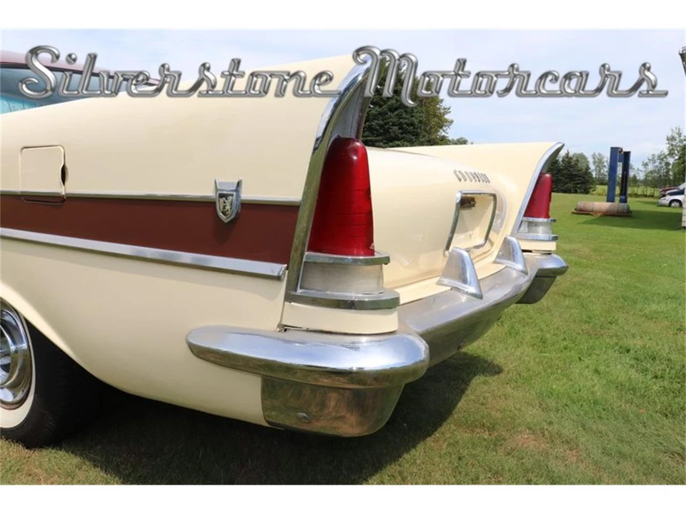 1958 Chrysler Windsor - Image 21 of 31
