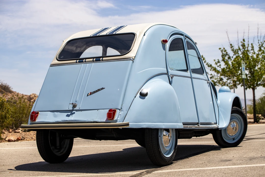 1958 Citroen 2CV - Image 17 of 31