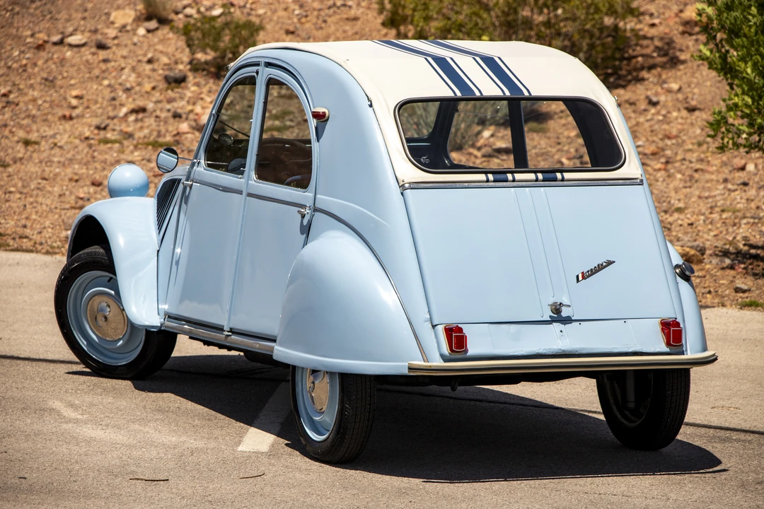 1958 Citroen 2CV - Image 9 of 31