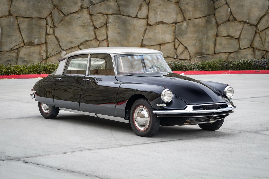 1958 Citroen DS19 - Image 10 of 31