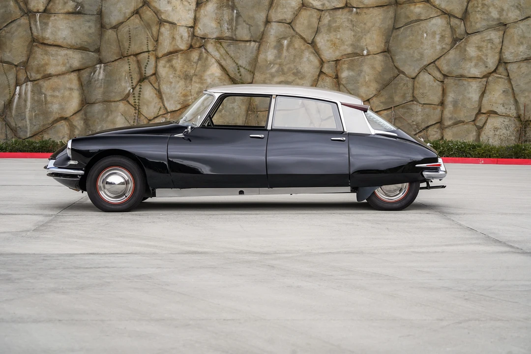 1958 Citroen DS19 - Image 3 of 31