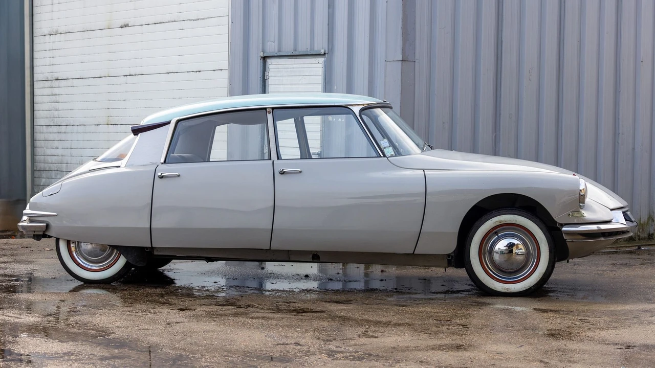 1958 Citroen DS19 - Image 6 of 31