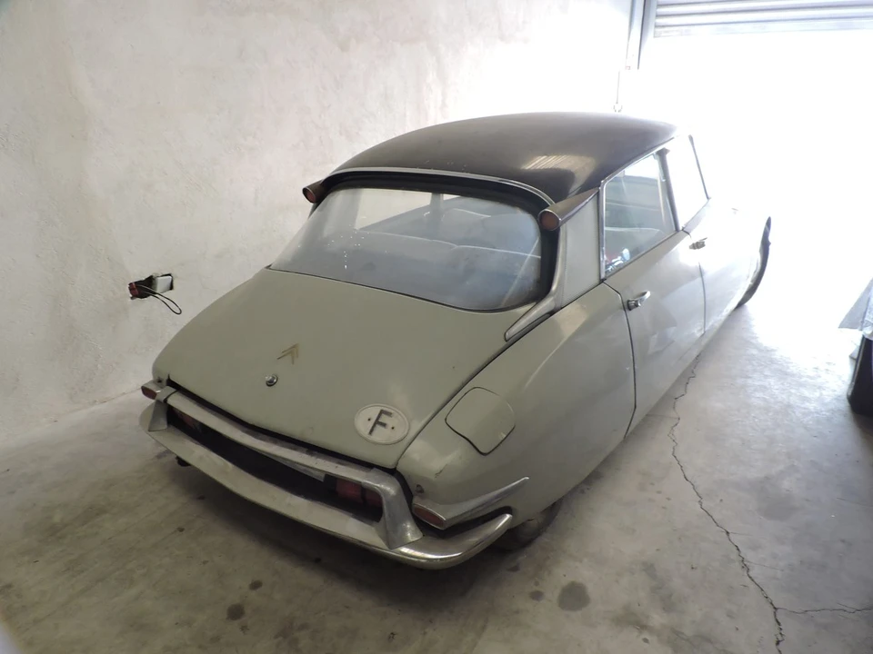 1958 Citroen DS19 - Image 3 of 30