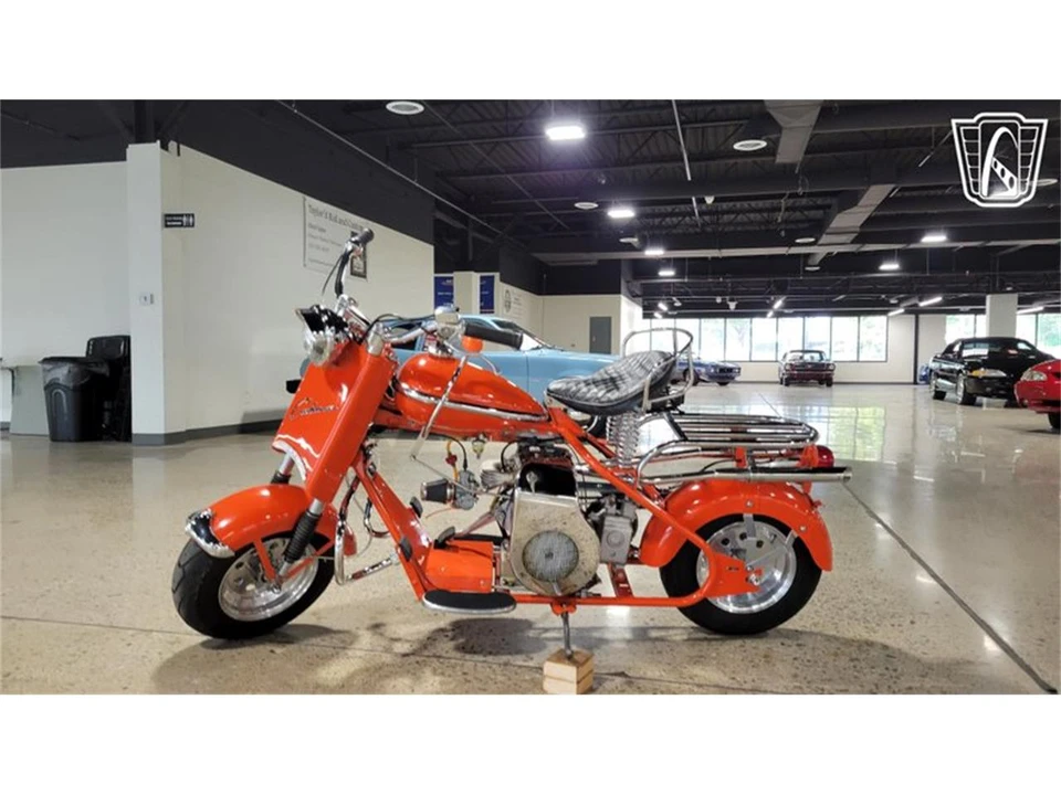 1958 Cushman Eagle - Image 2 of 31