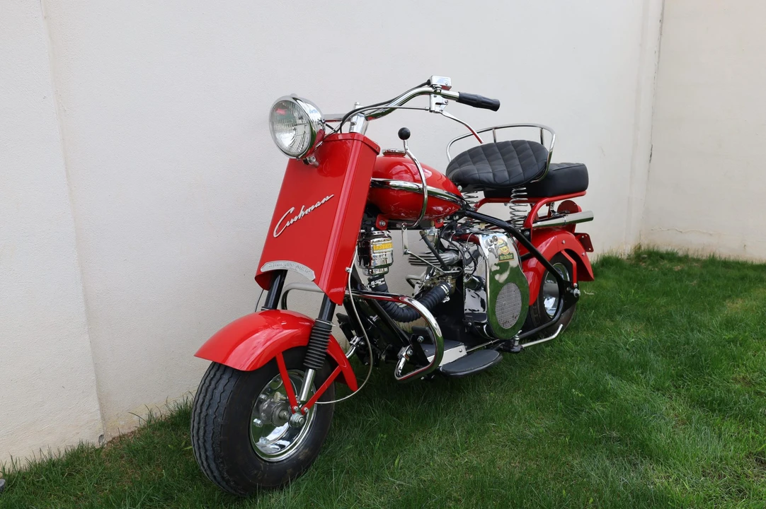 1958 Cushman Eagle - Image 2 of 31