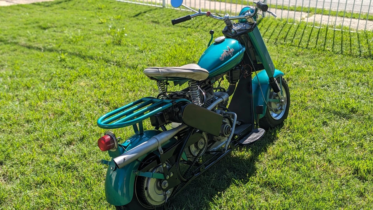 1958 Cushman Eagle - Image 13 of 31