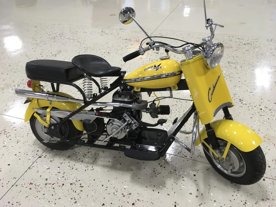 1958 Cushman Eagle - Image 2 of 31