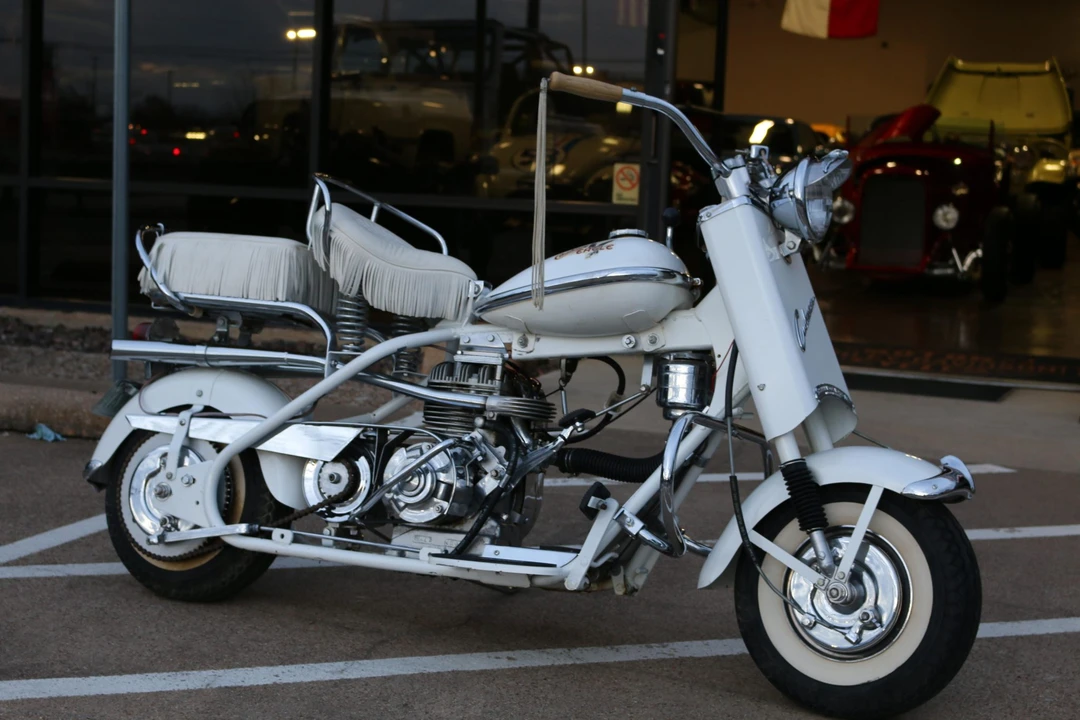 1958 Cushman Eagle - Image 13 of 31