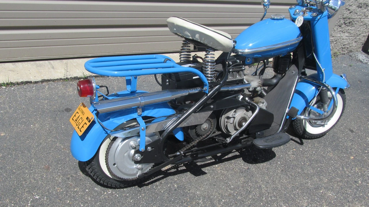 1958 Cushman Eagle - Image 4 of 31
