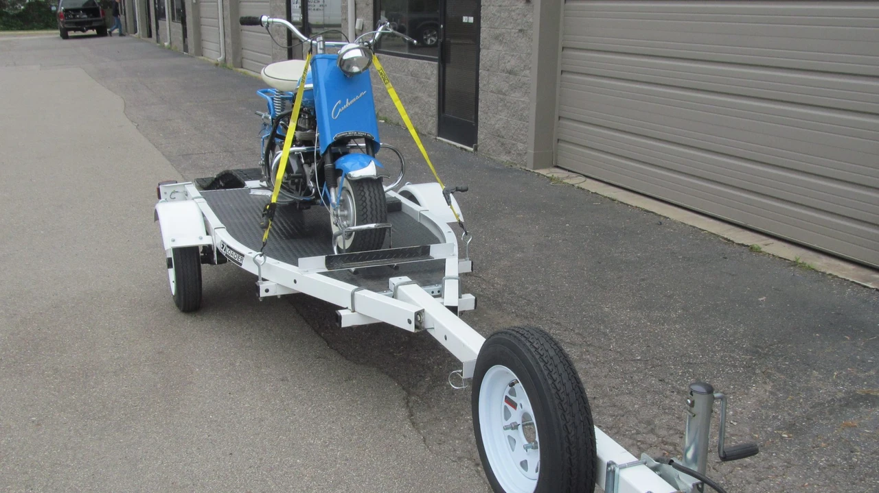1958 Cushman Eagle - Image 15 of 31
