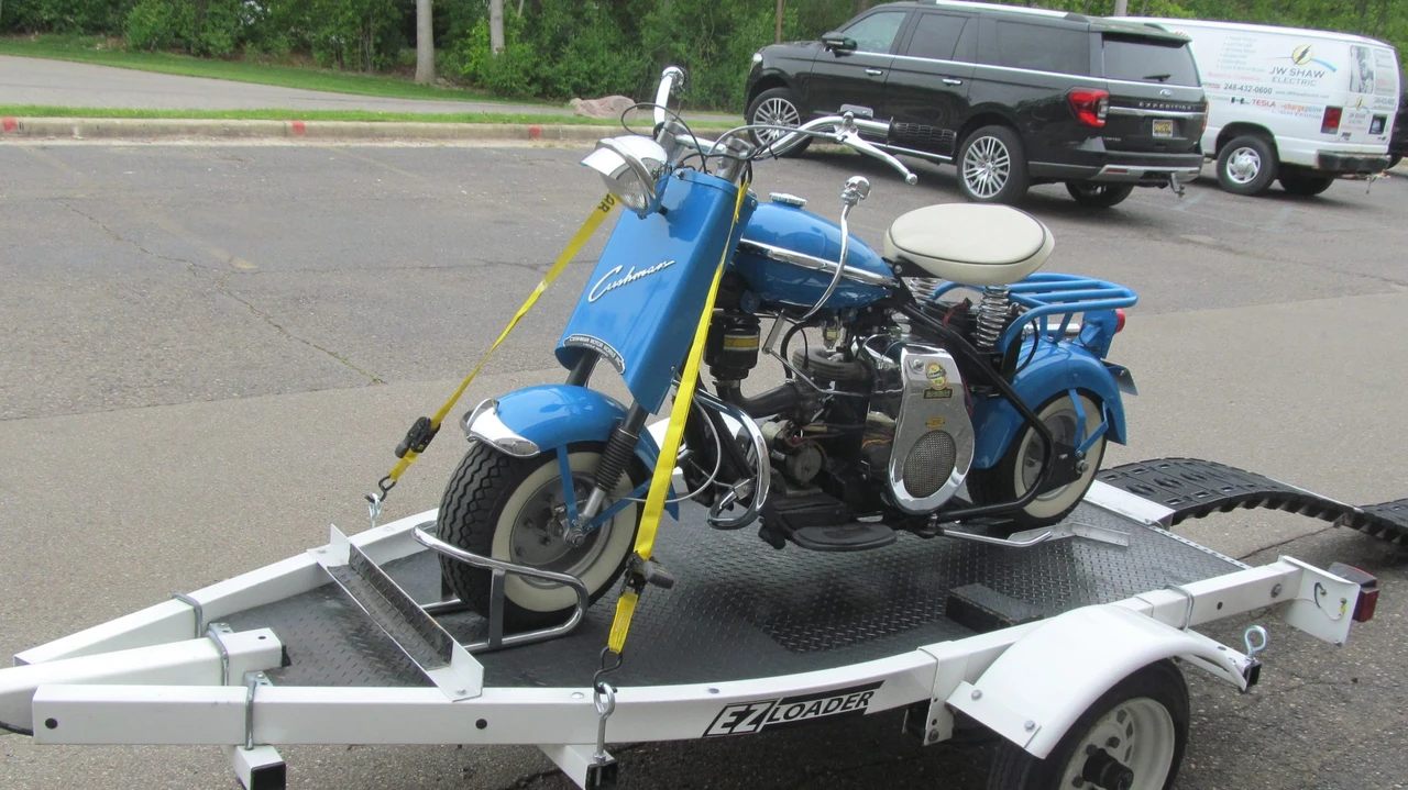 1958 Cushman Eagle - Image 21 of 31